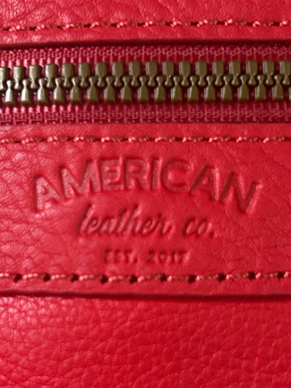 American Leather Co Red Pebbled Leather Crossbody with Gold Accents - Picture 2 of 7